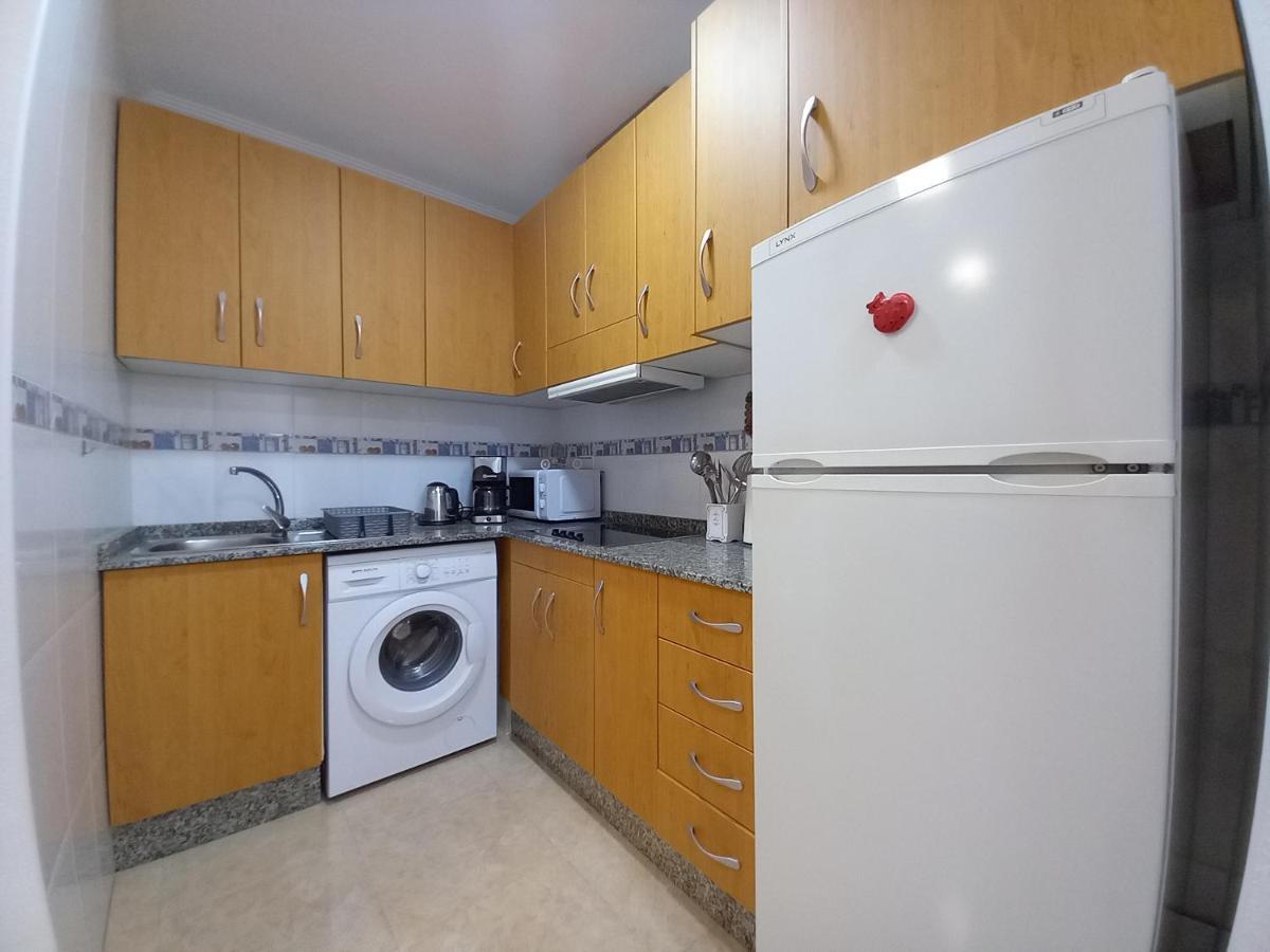 Macarena III Apartments, 300 Meter Zu Playa Del Cura トレビエハ エクステリア 写真